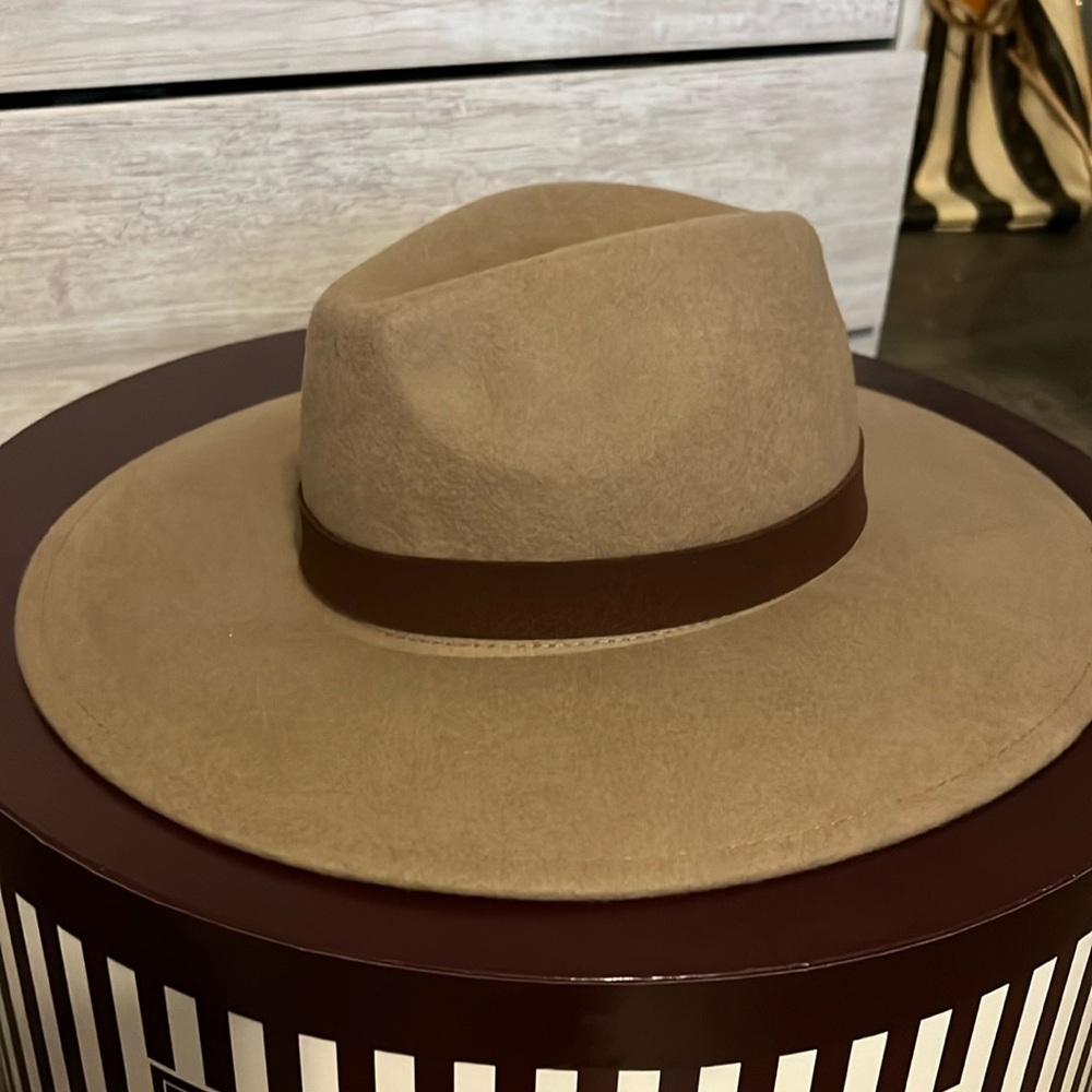 Free people hat